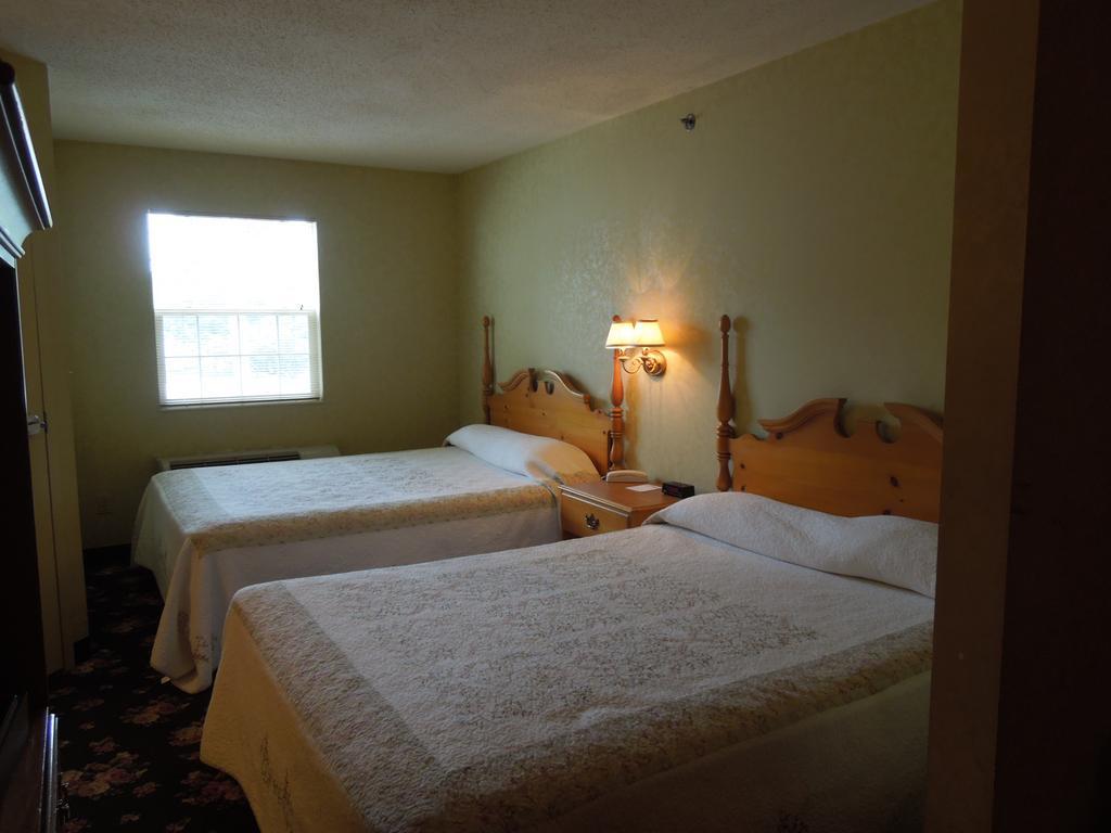 Ourguest Inn And Suites Catawba Island Port Clinton Rum bild